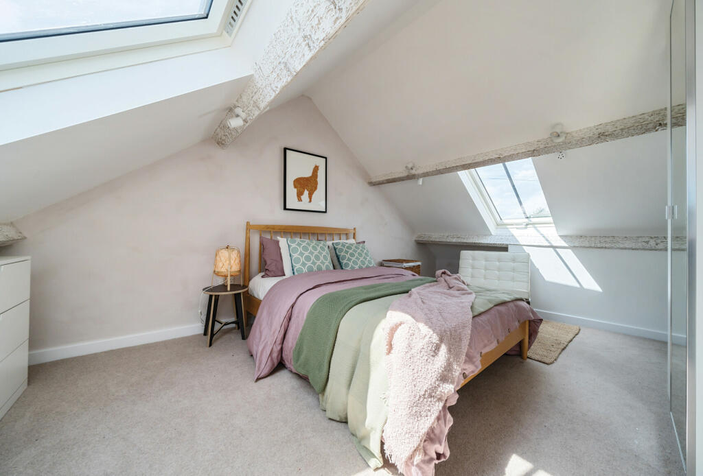 Additional property image - Ivory Hill Farm, Winterbourne, Bristol, Gloucestershire, BS36