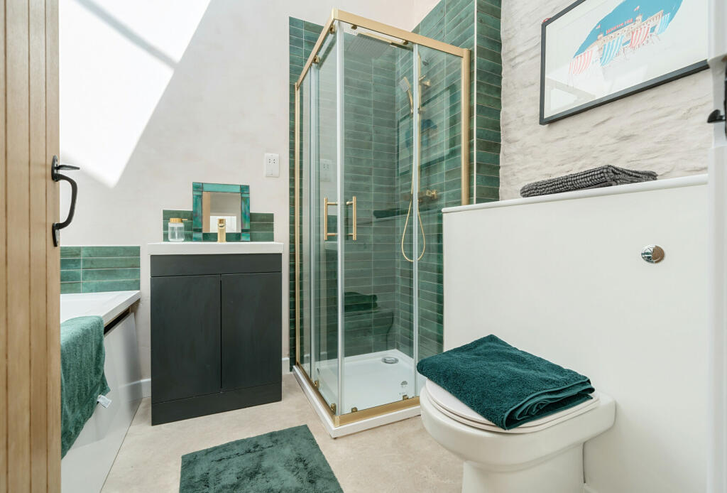 Additional property image - Ivory Hill Farm, Winterbourne, Bristol, Gloucestershire, BS36