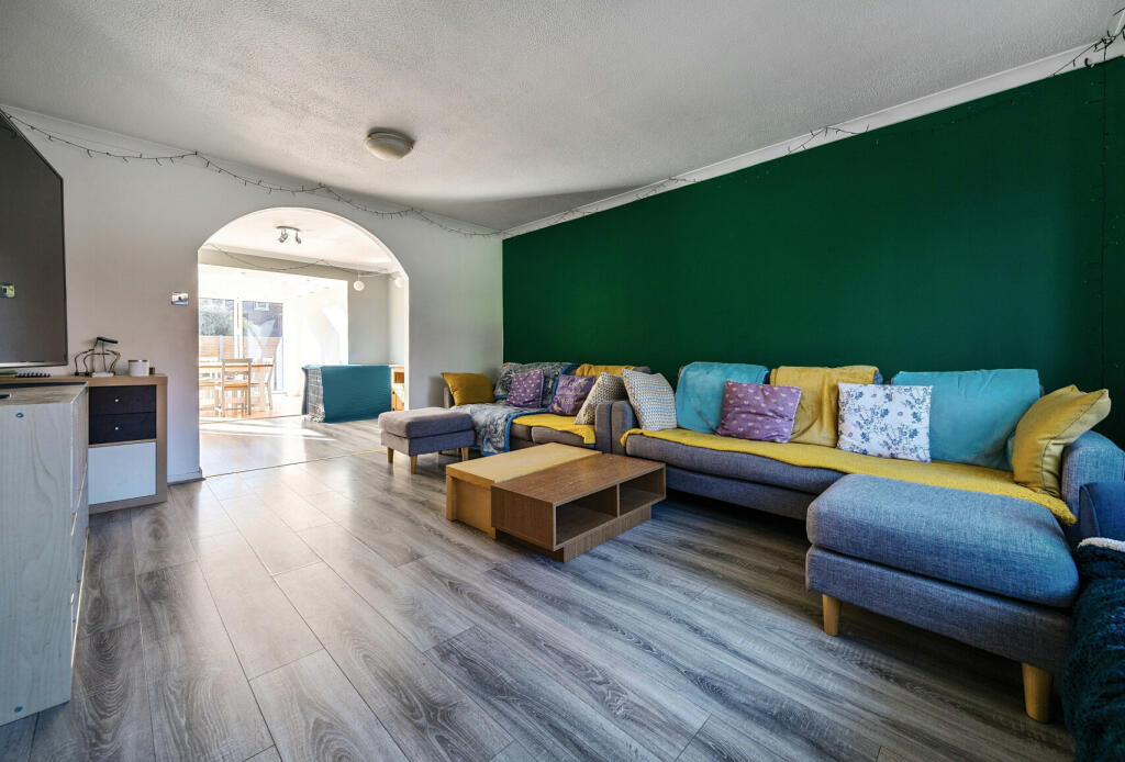 Additional property image - Crows Grove, Bradley Stoke, Bristol, Gloucestershire, BS32