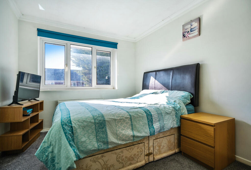 Additional property image - Crows Grove, Bradley Stoke, Bristol, Gloucestershire, BS32