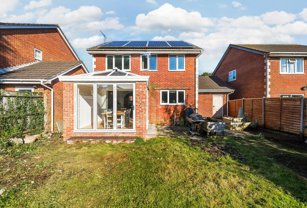 Additional property image - Crows Grove, Bradley Stoke, Bristol, Gloucestershire, BS32