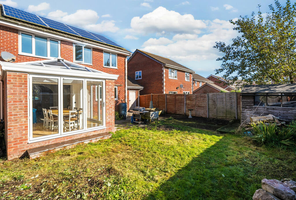 Additional property image - Crows Grove, Bradley Stoke, Bristol, Gloucestershire, BS32