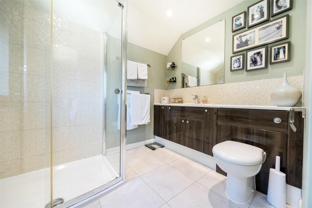 Additional property image - Vicarage Road, Coalpit Heath, Bristol, Gloucestershire, BS36