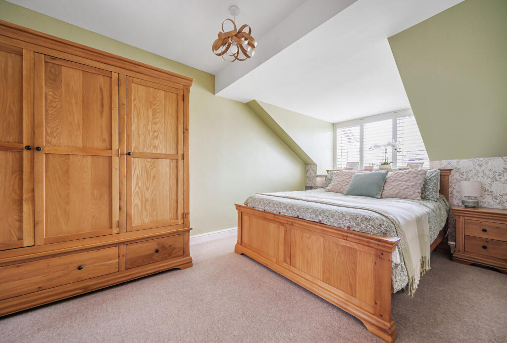 Additional property image - Lavender Close, Thornbury, Bristol, Gloucestershire, BS35