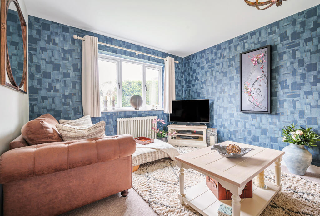 Additional property image - Lavender Close, Thornbury, Bristol, Gloucestershire, BS35
