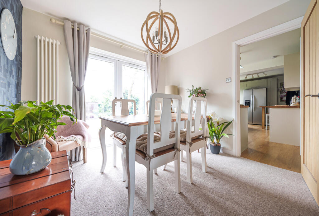 Additional property image - Lavender Close, Thornbury, Bristol, Gloucestershire, BS35