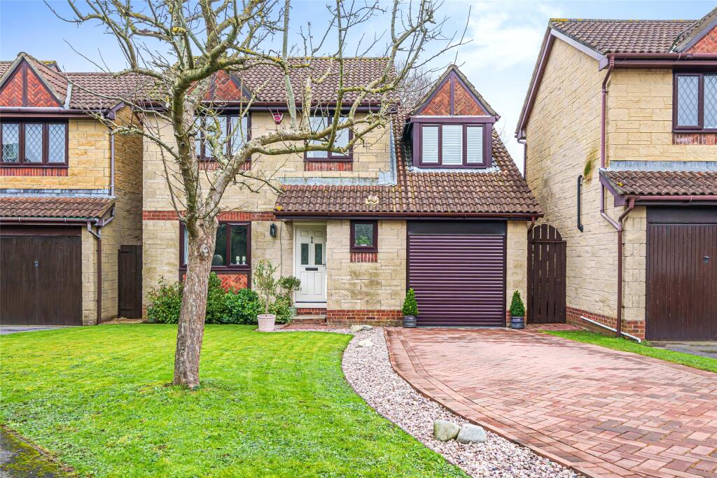 Main image of property: Lavender Close, Thornbury, Bristol, Gloucestershire, BS35