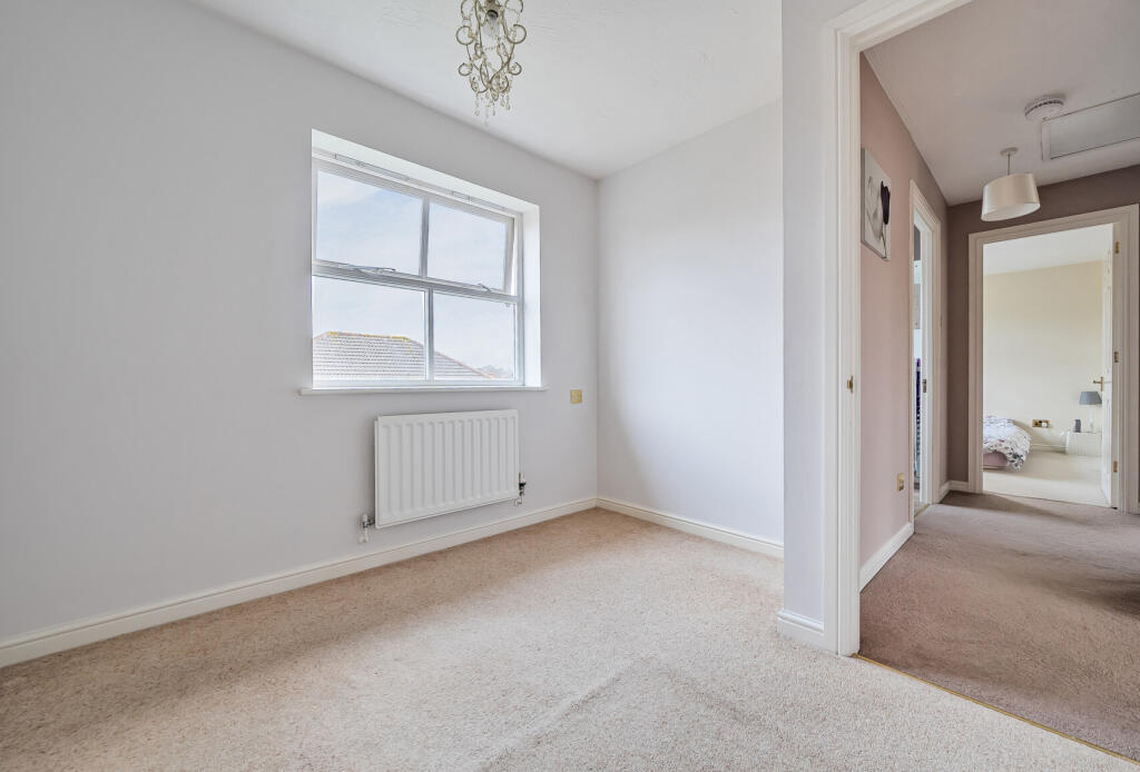 Additional property image - Blackberry Drive, Frampton Cotterell, Bristol, Gloucestershire, BS36