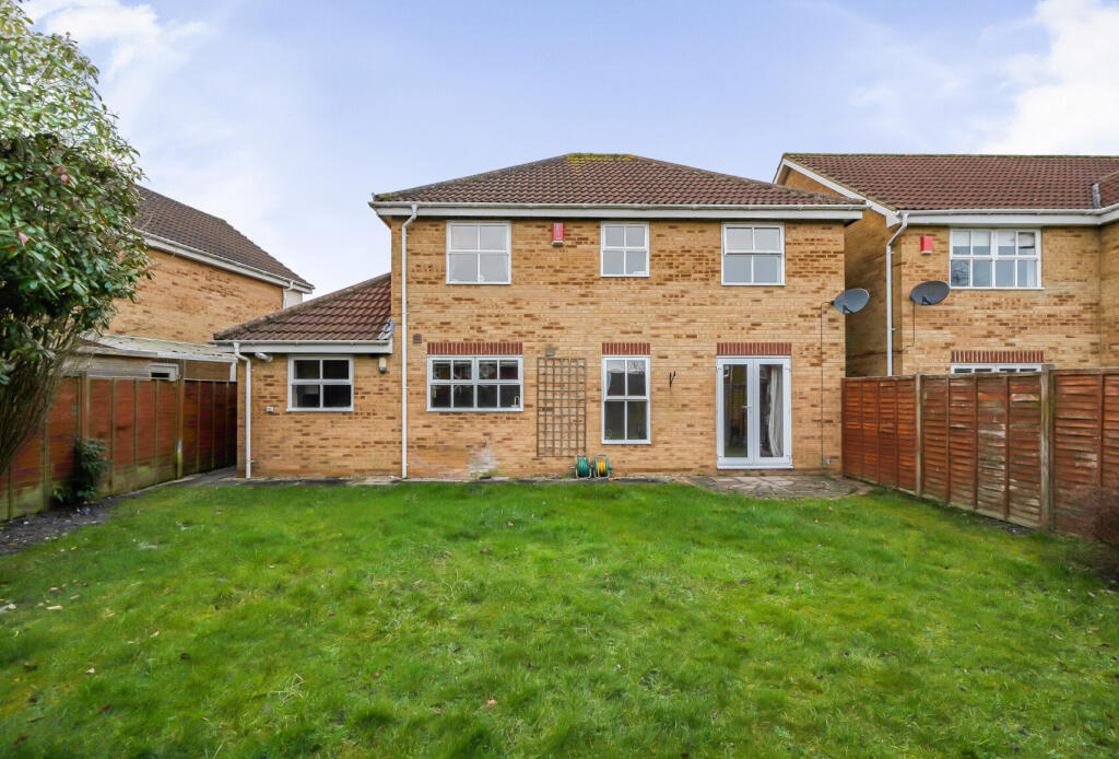Additional property image - Blackberry Drive, Frampton Cotterell, Bristol, Gloucestershire, BS36
