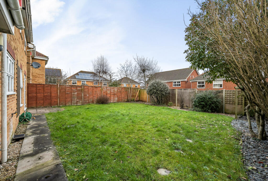 Additional property image - Blackberry Drive, Frampton Cotterell, Bristol, Gloucestershire, BS36