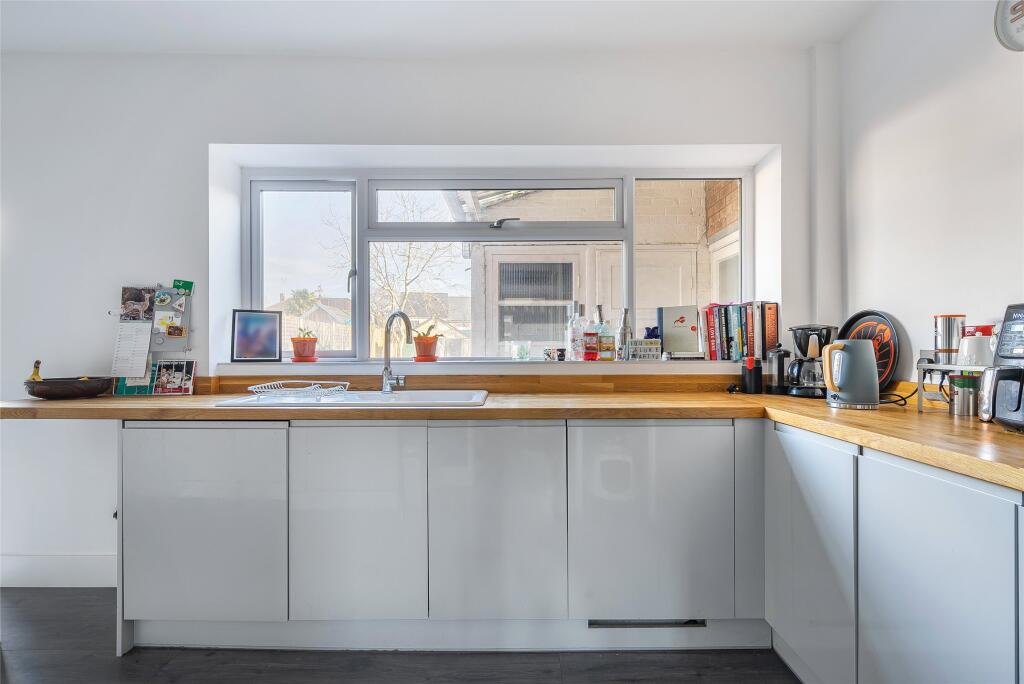 Additional property image - Bell Road, Coalpit Heath, Bristol, Gloucestershire, BS36