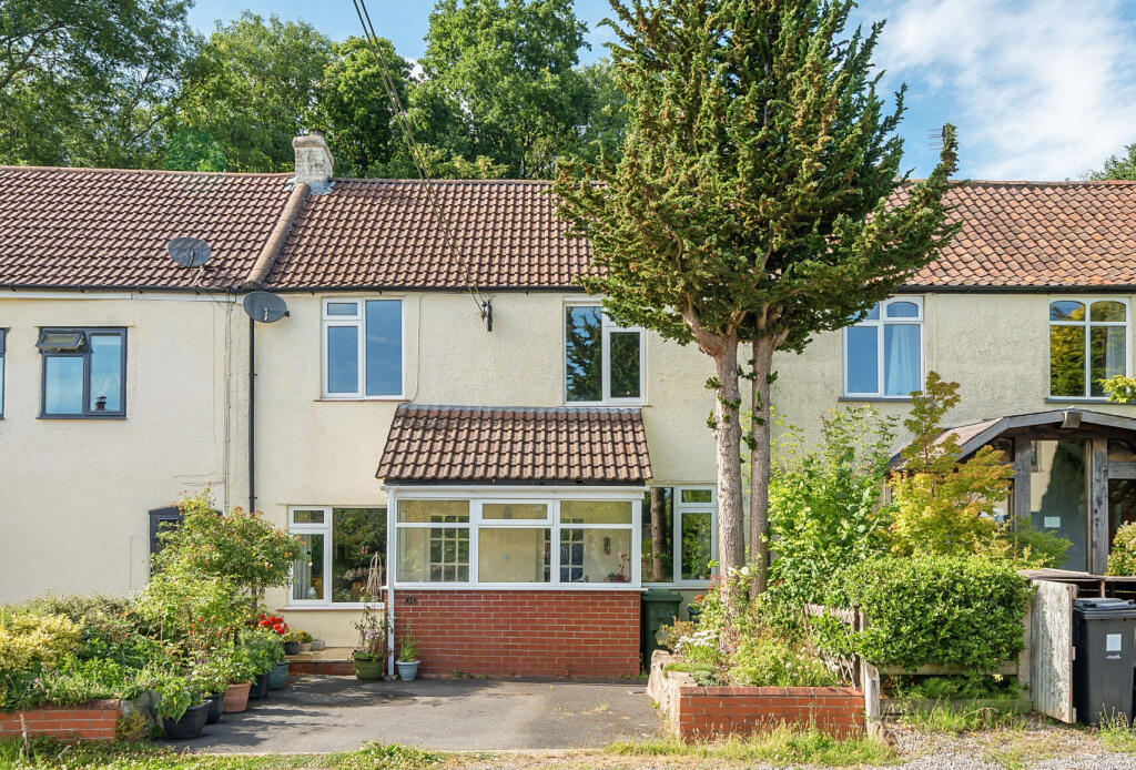 Main image of property: Bitterwell Close, Coalpit Heath, Bristol, Gloucestershire, BS36