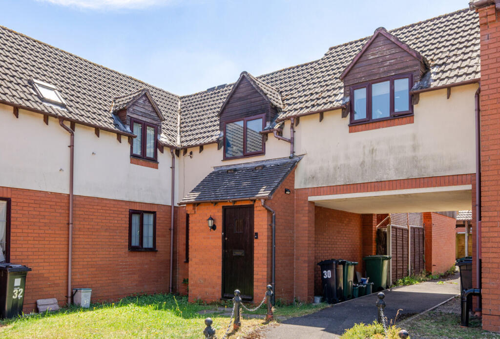 Main image of property: Oaktree Crescent, Bradley Stoke, Bristol, Gloucestershire, BS32