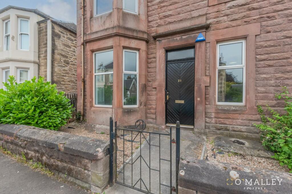 3 bedroom ground floor flat for sale in Church Street, Alloa, FK10