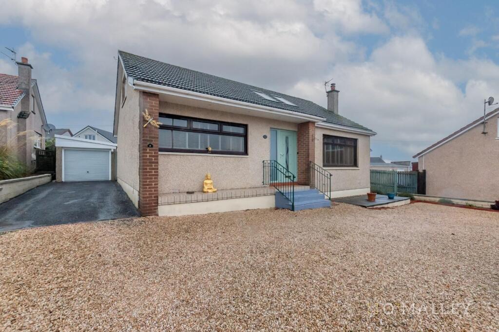 Main image of property: The Knowe, Sauchie, Alloa