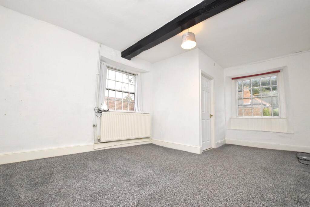 Main image of property: High Street, Winterbourne, Bristol, Gloucestershire, BS36