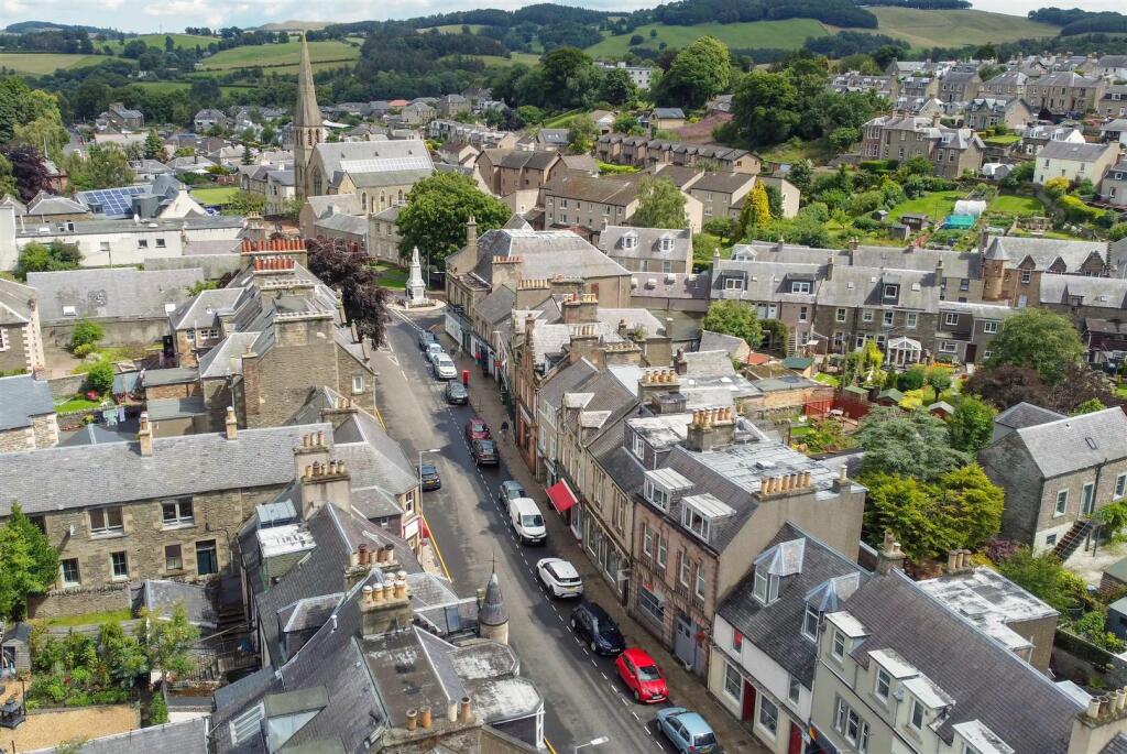 Main image of property: 42 High Street, Selkirk, TD7