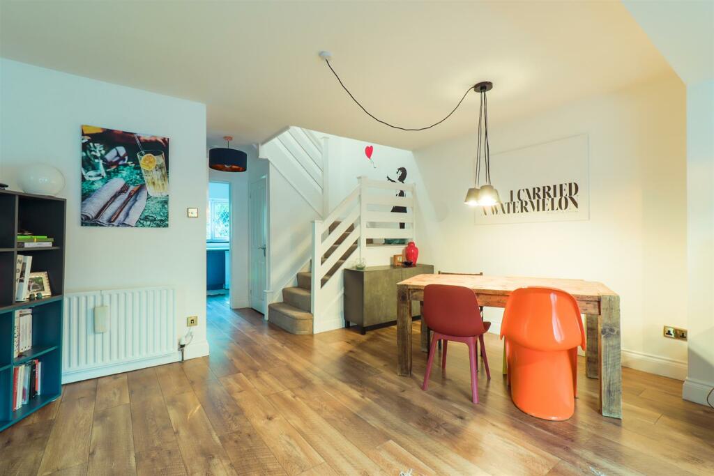 3 bedroom end of terrace house for sale in Downhall Ley, Buntingford, SG9