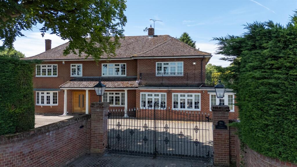 Main image of property: Whitebarns, Furneux Pelham, Buntingford