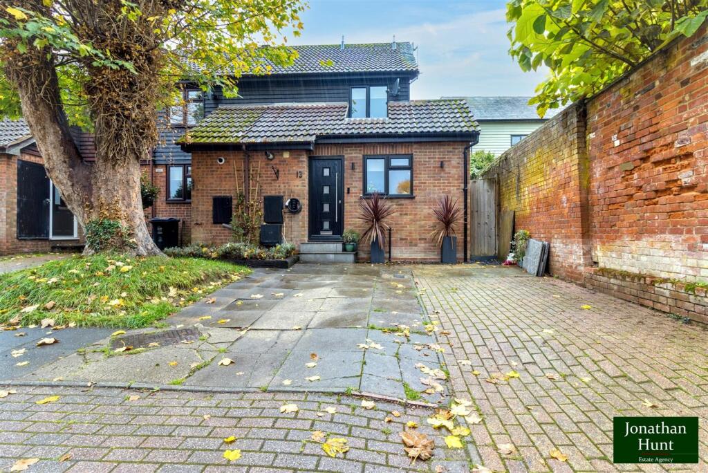 Main image of property: Church Street, Buntingford