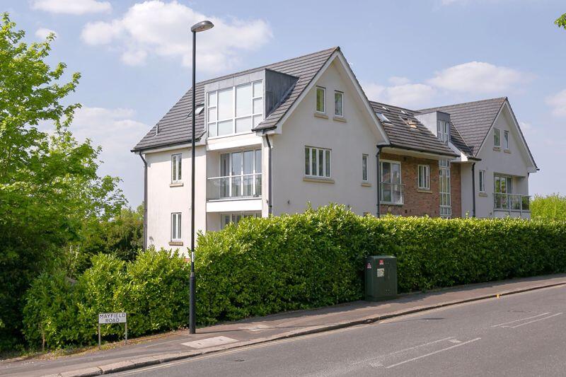 Main image of property: Sanderstead Road, South Croydon