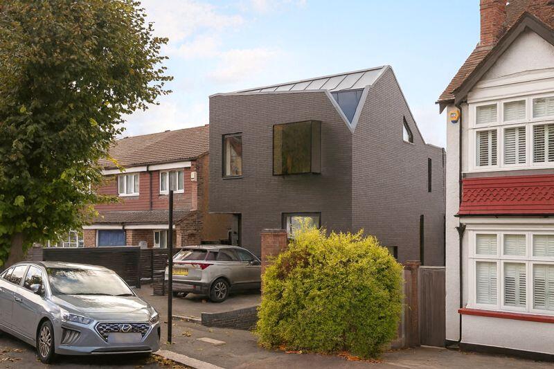 Main image of property: Heathhurst Road, South Croydon