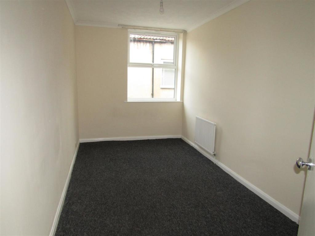2 bedroom flat for sale in Fishergate, Boroughbridge, York, YO51