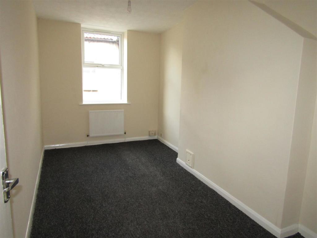 2 bedroom flat for sale in Fishergate, Boroughbridge, York, YO51