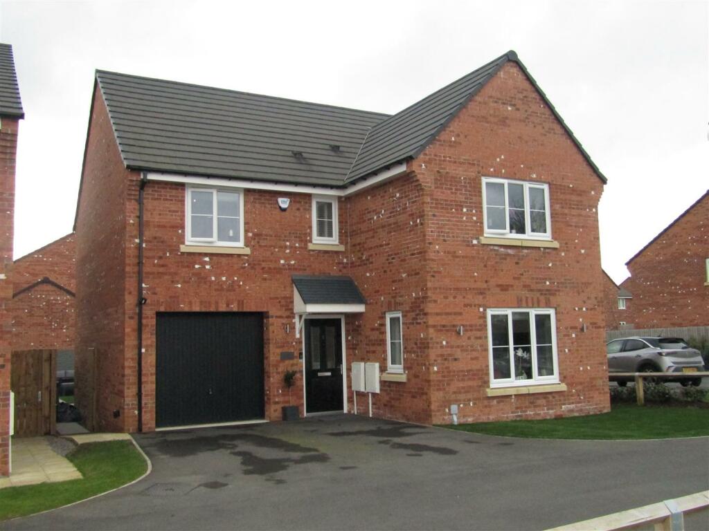 4 bedroom house for sale in Pastern Road, Langthorpe, Boroughbridge, YO51