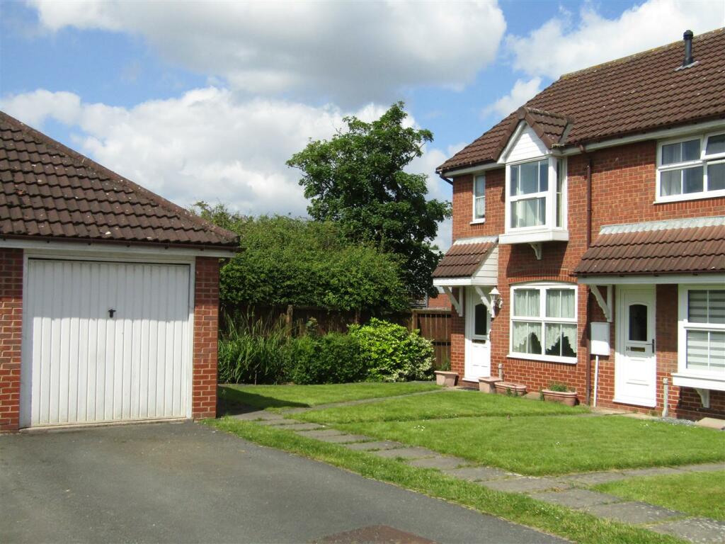 2 bedroom end of terrace house for sale in Harness Lane, Boroughbridge