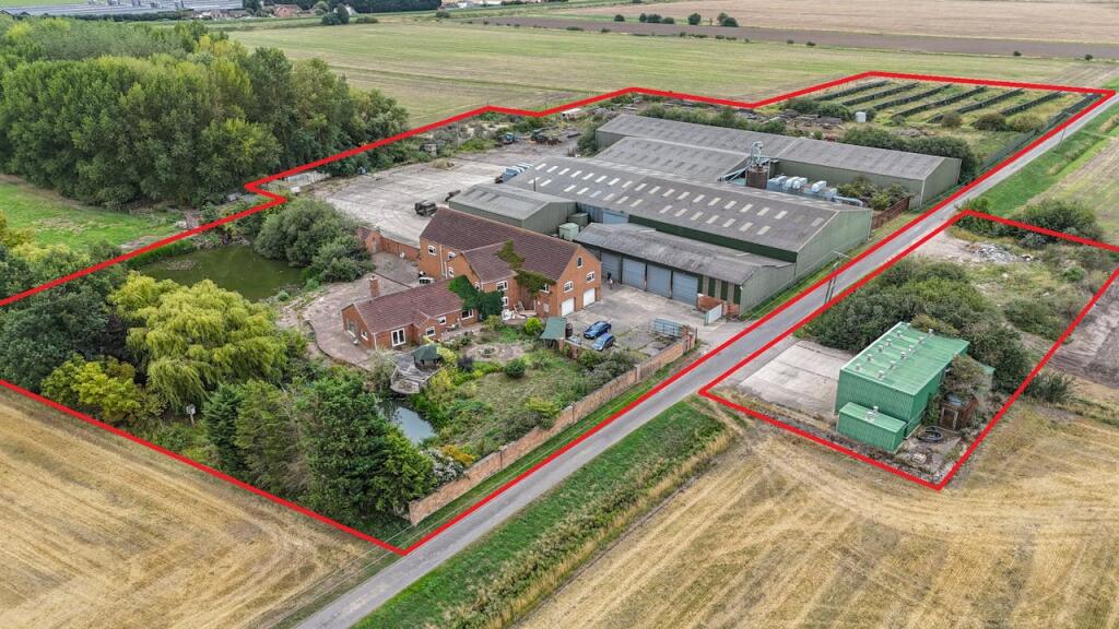Main image of property: Billinghay Sawmill, Wood Yard, First Hurn Drove, Lincoln, LN4 4BL