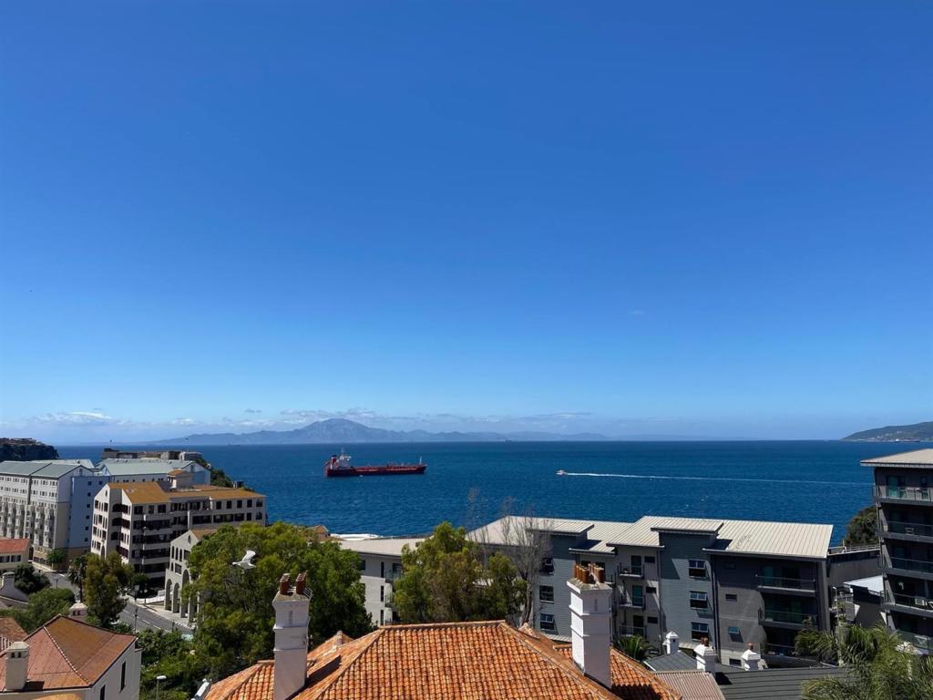 4 bedroom house for sale in South District, Gibraltar, Gibraltar
