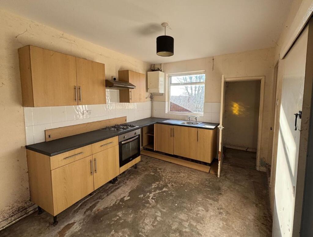 Additional property image - 189 Ray Street, Heanor, Derbyshire, DE75 7GL