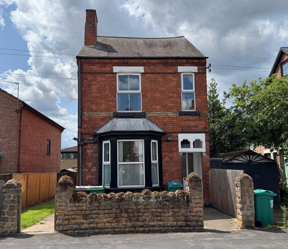 Main image of property: 37 Greenfield Street, Dunkirk, Nottingham, NG7 2JN