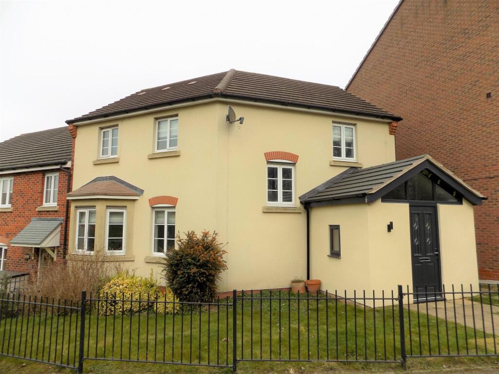 Main image of property: Cherwell Gardens, Bingham, NG13