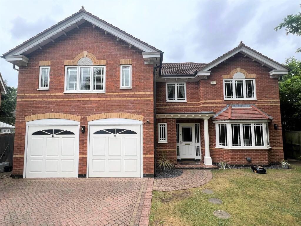 Main image of property: Covent Gardens, Upper Saxondale, Radcliffe-on-Trent, NG12