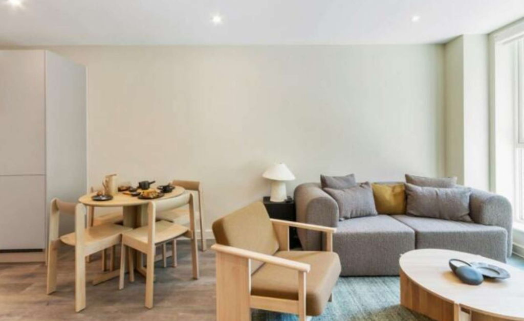 Main image of property: Strafford Road, London