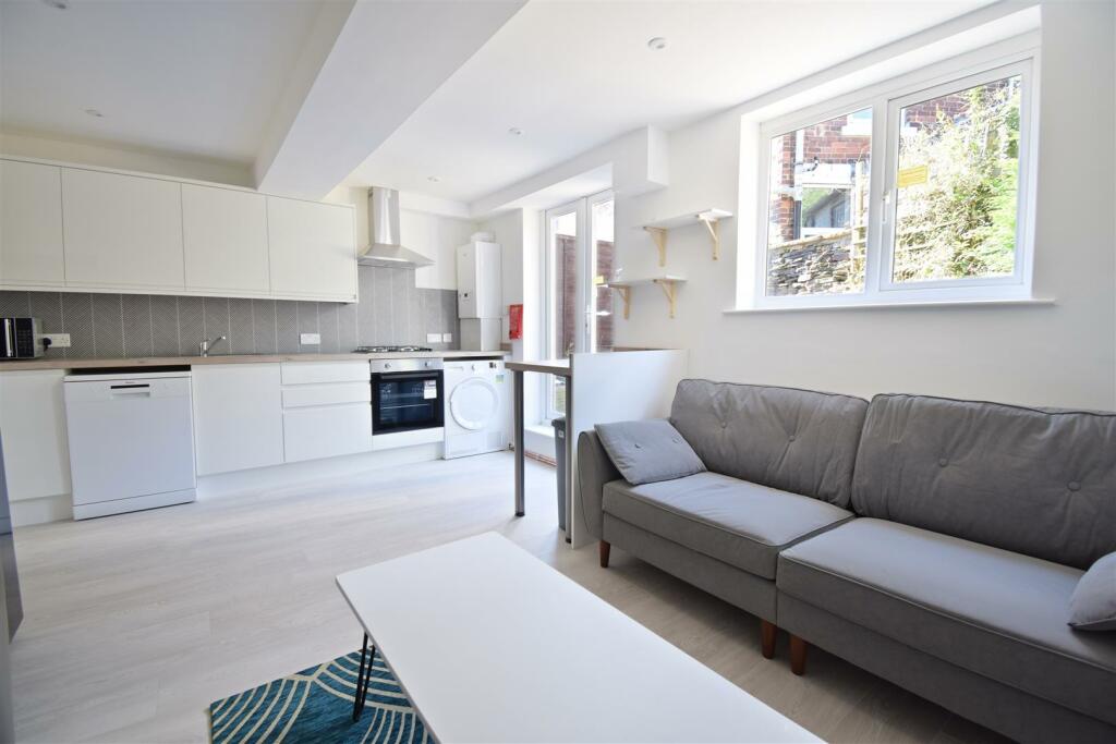 Main image of property: 49 Western Road, Sheffield