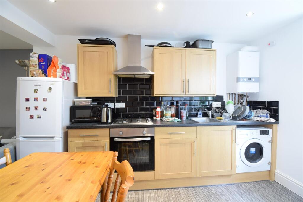 Main image of property: 11C Broomgrove Crescent, Sheffield