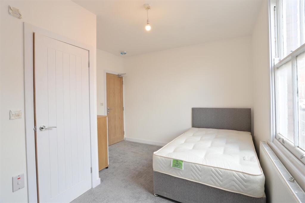 Main image of property: 3 Ruth Square, Sheffield