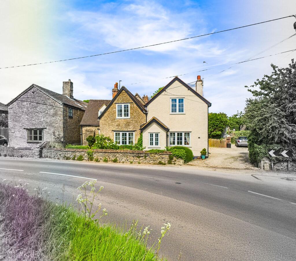Main image of property: Packhorse Lane, Marcham, OX13