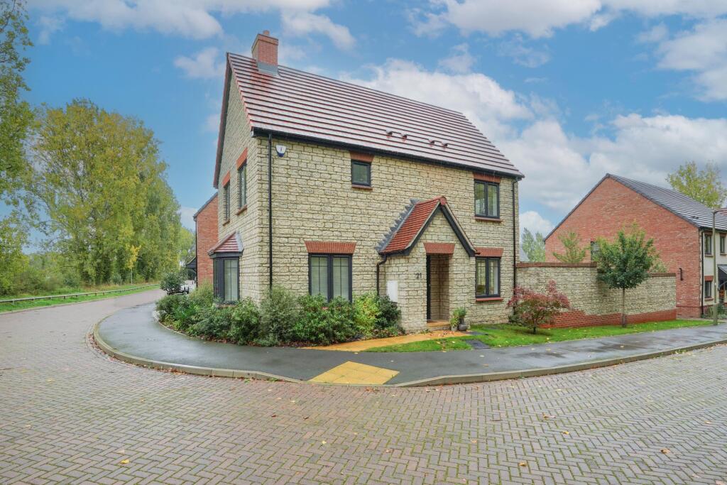 Main image of property: Davies Edge, Marcham, OX13
