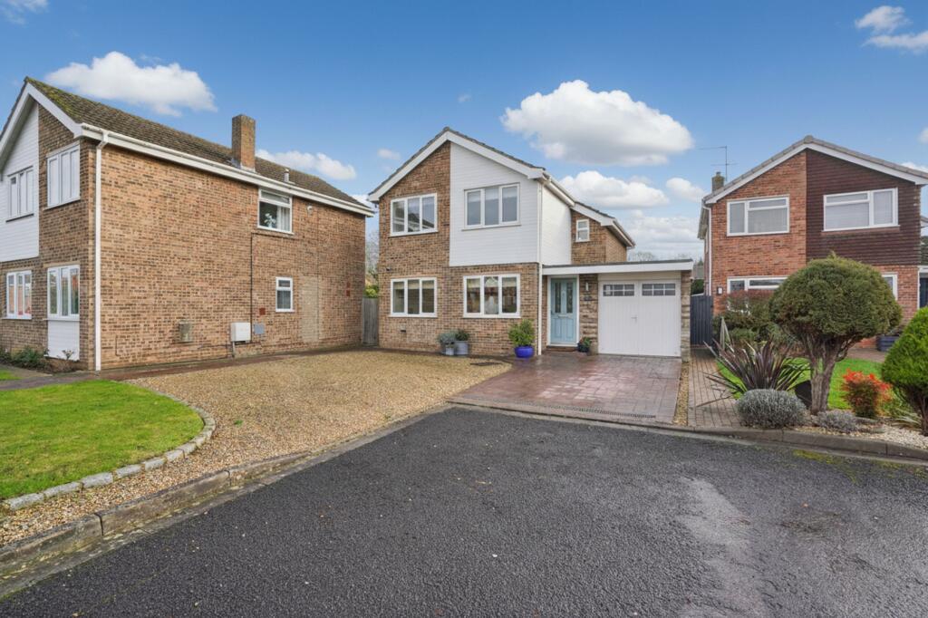 Main image of property: Cherwell Close, Abingdon, OX14