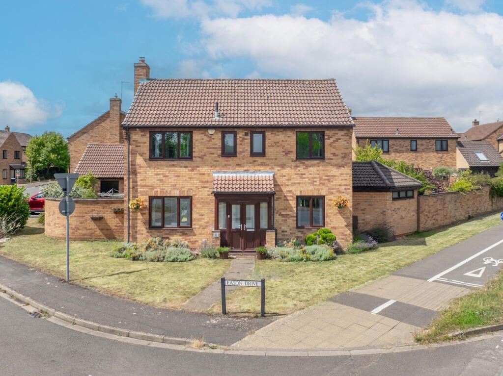 Main image of property: Eason Drive, Abingdon, OX14