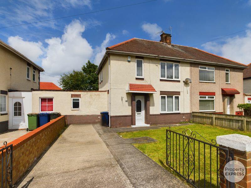2 bedroom semidetached house for sale in Mansfield Road, Eston