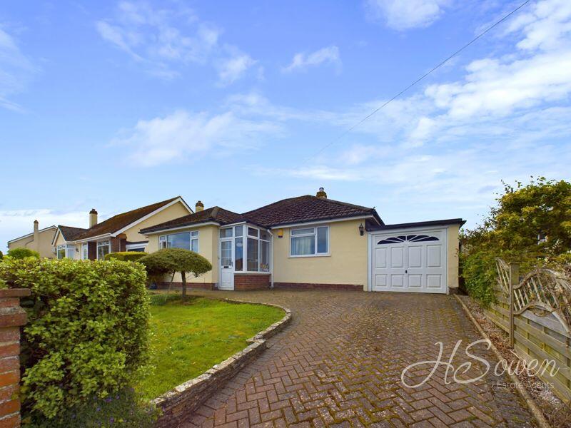 2 bedroom detached bungalow for sale in Nut Bush Lane, Torquay, TQ2