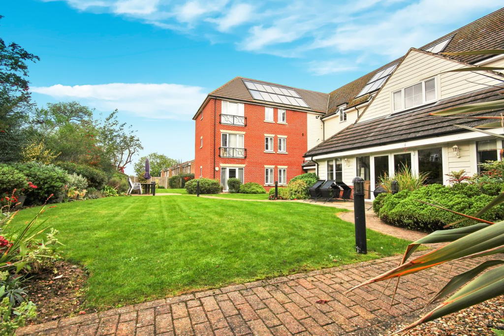 1 bedroom apartment for sale in Notley Road, Braintree, CM7