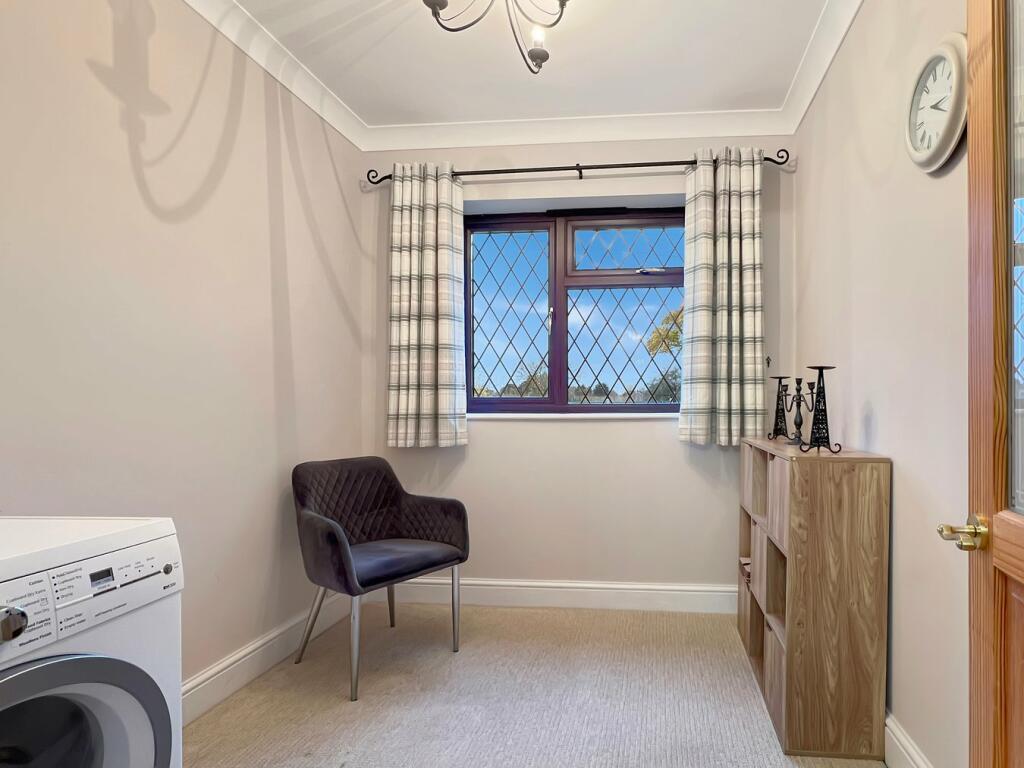 Additional property image - Hawbush Green, Cressing, Braintree, CM77