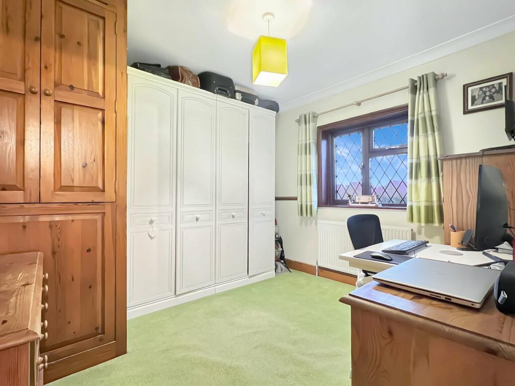 Additional property image - Hawbush Green, Cressing, Braintree, CM77