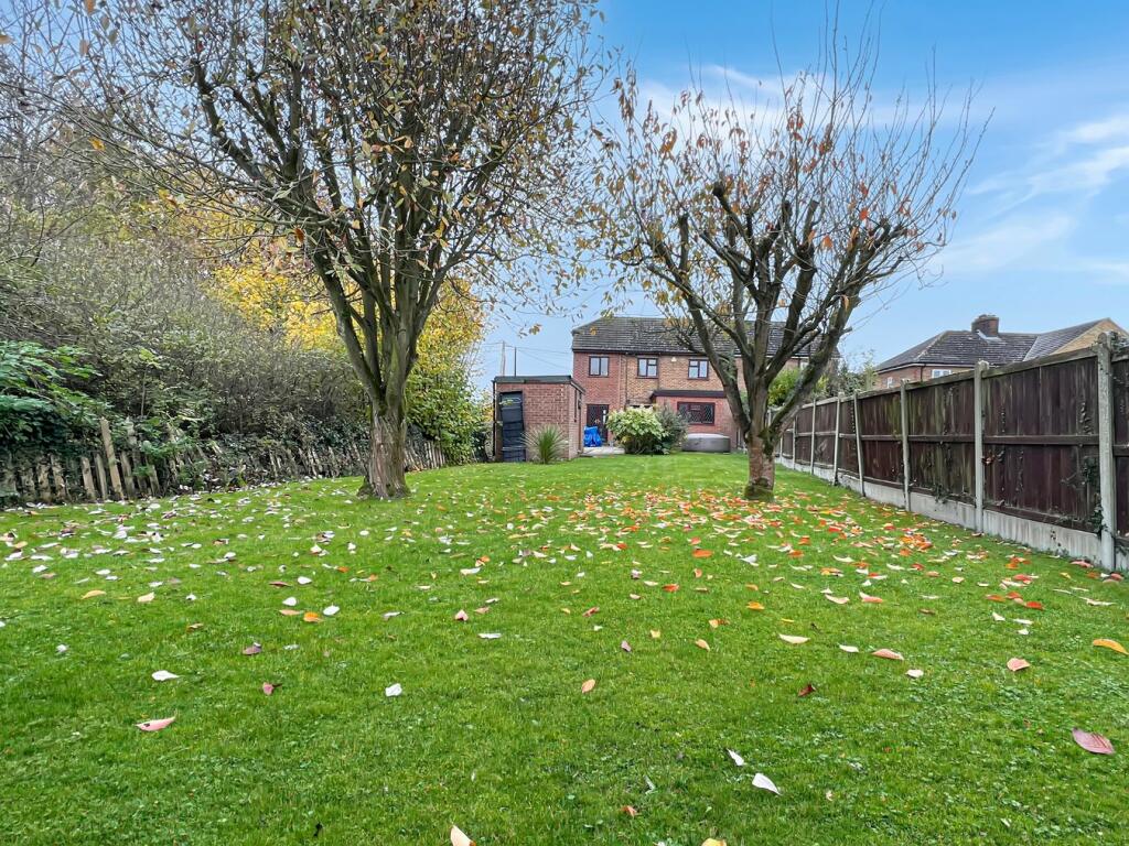 Additional property image - Hawbush Green, Cressing, Braintree, CM77